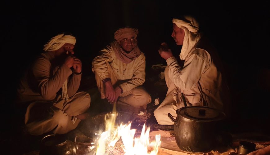 wild bivouac night in ksar Ghilane